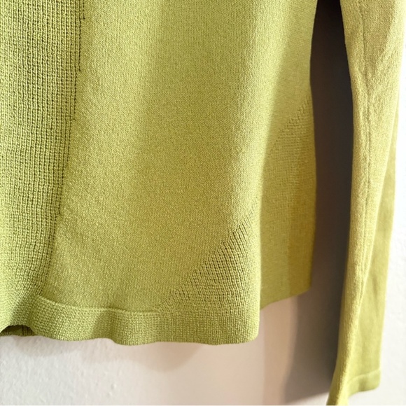 Vintage BCBG Max Azria Green Button Up Fit & Flare Cardigan Sweater - Picture 8 of 14